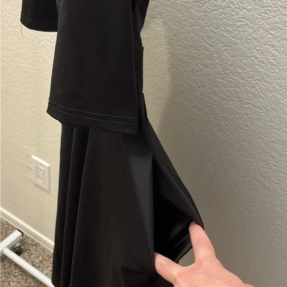 Black Asymmetrical A-Line Cocktail Dress with V-Neck - Picture 5 of 10